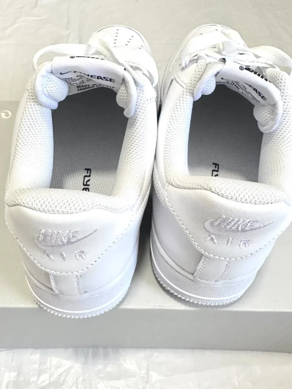 NEW Nike Air Force 1 Low White DD8959-100 Women's Size 9 Athletic (BOX NO LID)